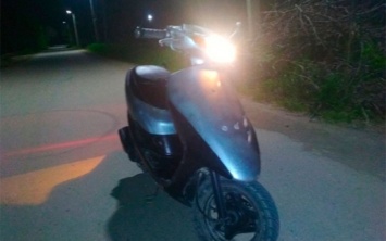 На Херсонщине выпивший подросток устроил ночные покатушки на скутере