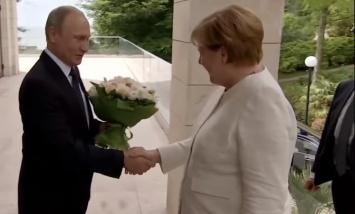 МИД Украины поделился ожиданиями от встречи Меркель и Путина
