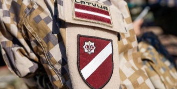 Латвия прекратила обучать иракских военных на фоне требований Багдада о выводе войск США