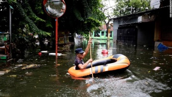 Взрыв в общежитии Одессы, NASA нашли новую планету и смертельное наводнение в Индонезии