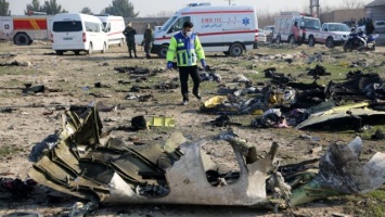 Самолет МАУ разбился в Иране - реакция мировых СМИ