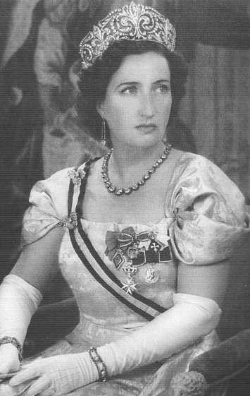 Умерла старшая сестра короля Испании донья Пилар из династии Бурбонов. Фото