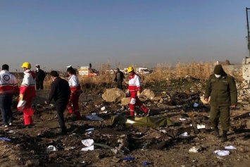 История повторяется? В катастрофе украинского Boeing в Иране заметили странное совпадение