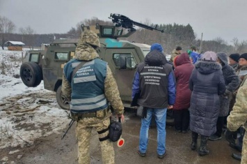 В Луганской области задержали группу людей, незаконно переплывших Северский Донец для получения соцвыплат
