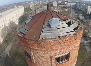 В Акимовке нашли "сооружение-сюрприз" (видео)