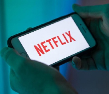 Netflix показал музыкальный трейлер третьего сезона «Приключений Сабрины»