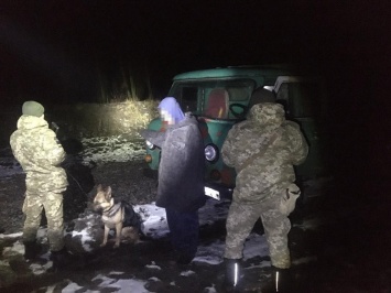 На Харьковщине силовики разоблачили контрабандиста, пытавшегося переместить товары в РФ, - ФОТО