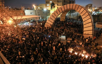 В Иране возобновились протесты против правительства