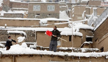 Снегопады в Афганистане: погибли 16 человек