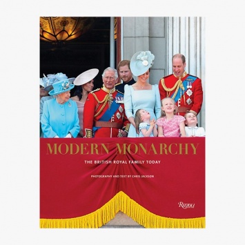 7 книг, которые нужно прочесть, если вы фанат королевской семьи