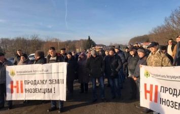 Аграрии заявили о бессрочных акциях протеста