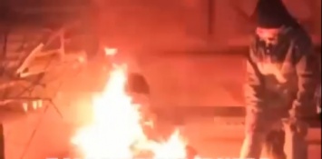 В Днепре заживо сгорел мужчина, прохожие снимали на видео: комментарий полиции