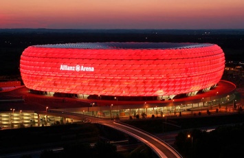 Самые красивые футбольные стадионы мира: ТОП-10 (фото)