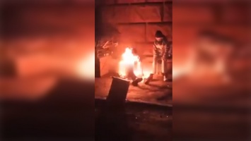 В центре Днепра из-за безразличия людей сгорел мужчина: в полиции открыли 2 уголовных производства