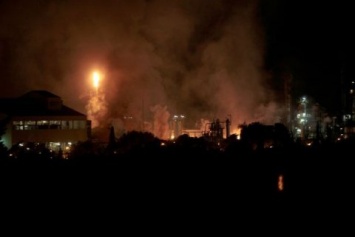 На нефтехимическом заводе в Испании произошел взрыв, есть пострадавшие