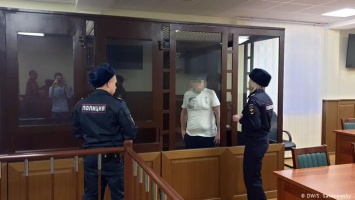 Петербургского оппозиционера подозревают в подготовке покушения на Пригожина