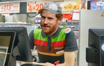 Принцу Гарри предложили работу в Burger King пока пока Меган Маркл заключает контракт с Givenchy