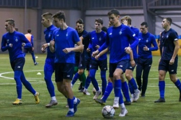 «Динамо» U19 перешло к тренировкам с мячом на клубной базе