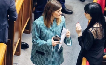 Долой бумагу из Рады: в парламенте ввели цифровой документооборот
