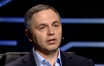 Портнов: Такие, как Вакарчук, не могут быть носителями депутатского мандата
