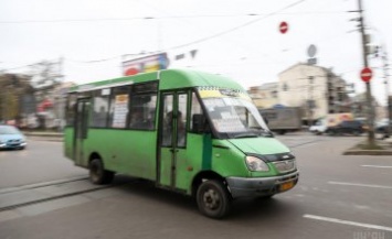 В Украине могут запретить пассажирские перевозки переоборудованными автобусам