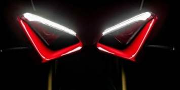 Появились свежие подробности о Ducati Superleggera