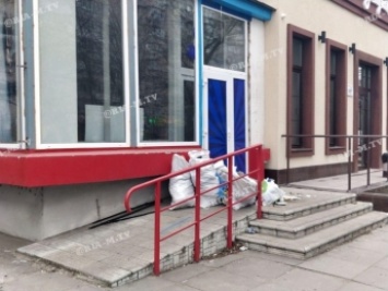 Собственники игорных заведений развели в центре Мелитополя свинство (фото)