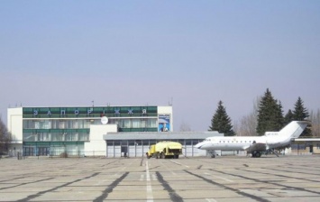 В аэропорту Запорожья идут обыски