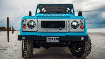 Arkonik представили пляжный Land Rover Defender (ФОТО)