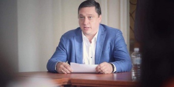 Осужденный за изнасилование депутат Иванисов не собирается сдавать мандат