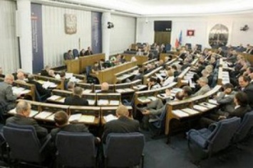 Сенат Польши отклонил судебную реформу