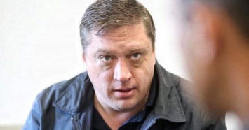 "Не собираюсь": Насильник Иванисов отказался сложить мандат
