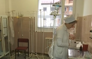 В Украине анонсировали масштабное увольнение врачей: что известно