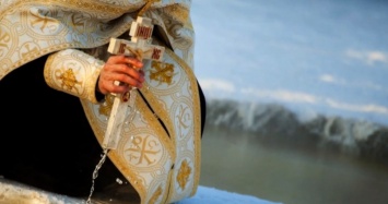 Святое Богоявление - великий православный праздник, отмечать который принято купанием в проруби! Праздники Украины и мира 19 января 2020 года