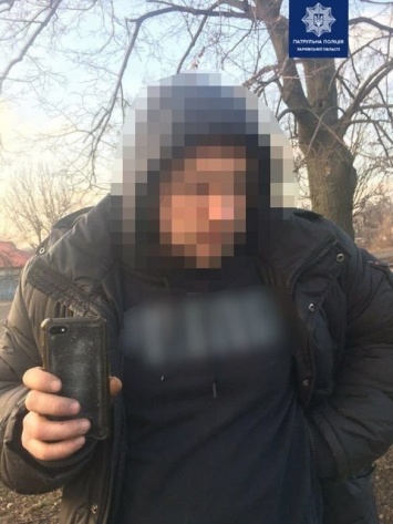 В Харькове водитель "ВАЗа" обматерил "копов" и повредил одному из них палец руки, - ФОТО