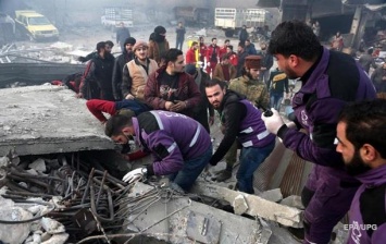Обострение в Сирии: погибли около 100 человек