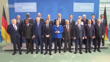 Лидеры 11 стран собрались в Берлине, чтобы остановить конфликт в Ливии