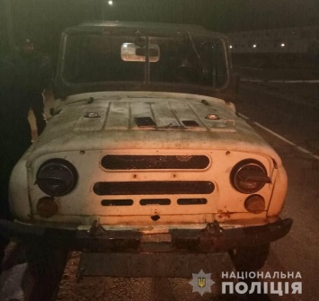 Под Киевом полиция остановила авто за нарушение ПДД и обнаружила в багажнике тело застреленного атошника