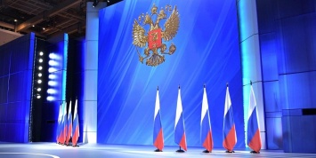 Поправки о приоритете Конституции РФ над международными договорами внесут в главу 79