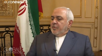 Глава МИД Ирана отказался от поездки в Давос