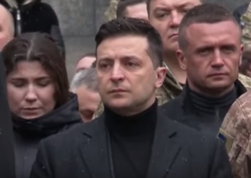 Главное за 20 января: Зеленский в трауре, повестка в суд каждому, БТРы в мирном городе, жуткое обращение Тимошенко, Украину засыпает снегом