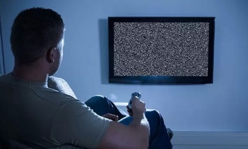 4 млн семей лишатся спутникового ТВ: что происходит и как избежать этого