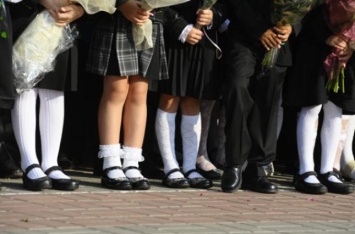 Каждая третья девочка подросткового возраста из малообеспеченной семьи никогда не училась в школе - ЮНИСЕФ