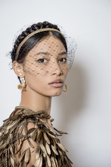 Бьюти-образы с показа Dior Haute Couture весна-лето 2020