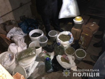 На Днепропетровщине правоохранители изъяли почти 7 килограмм марихуаны, - ФОТО