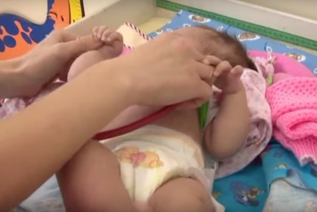 Медики бьют тревогу: в Украине стали рождаться дети с опасной инфекцией, детали