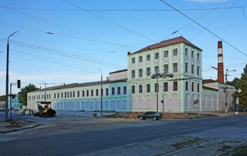 Винный склад: в Днепре завод пережил и оккупацию, и перестройку (Фото)