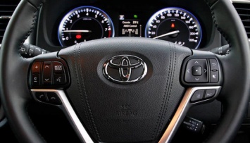Toyota и Honda отзывают шесть миллионов авто по всему миру