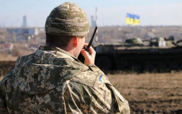 Россия активно перебрасывает на Донбасс тяжелое вооружение и наемников, - разведка