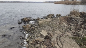 Экологи Кривого Рога ждут "большую воду" на Карачуновском водохранилище, но ее приходит мало